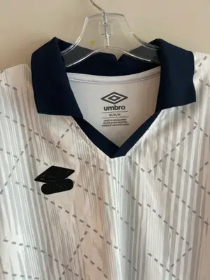 Umbro Men's AOP Short Sleeve Johnny Collar Shirt (Size Medium) — view 3