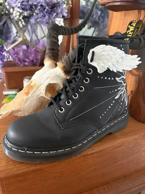 Angel Wing Shoe Charm — view 2