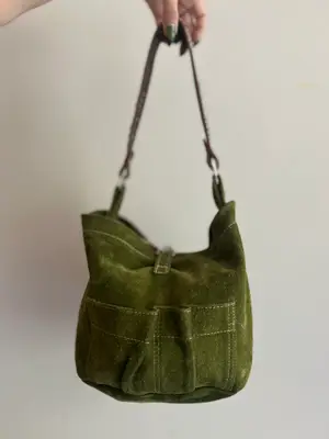 vintage green suede Tylie Malibu hobo shoulder bag