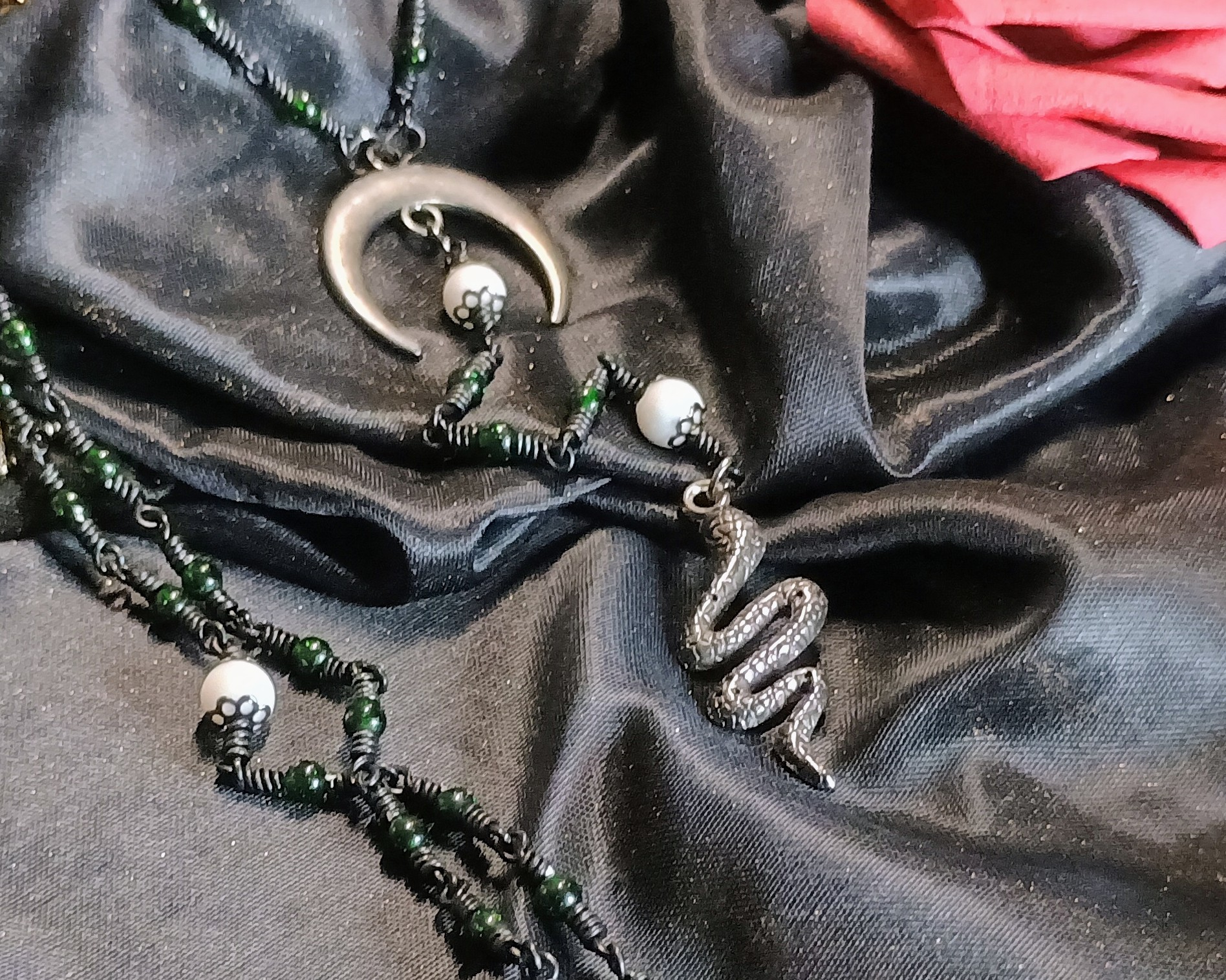 Lilith Rosary — Belmont Batcave